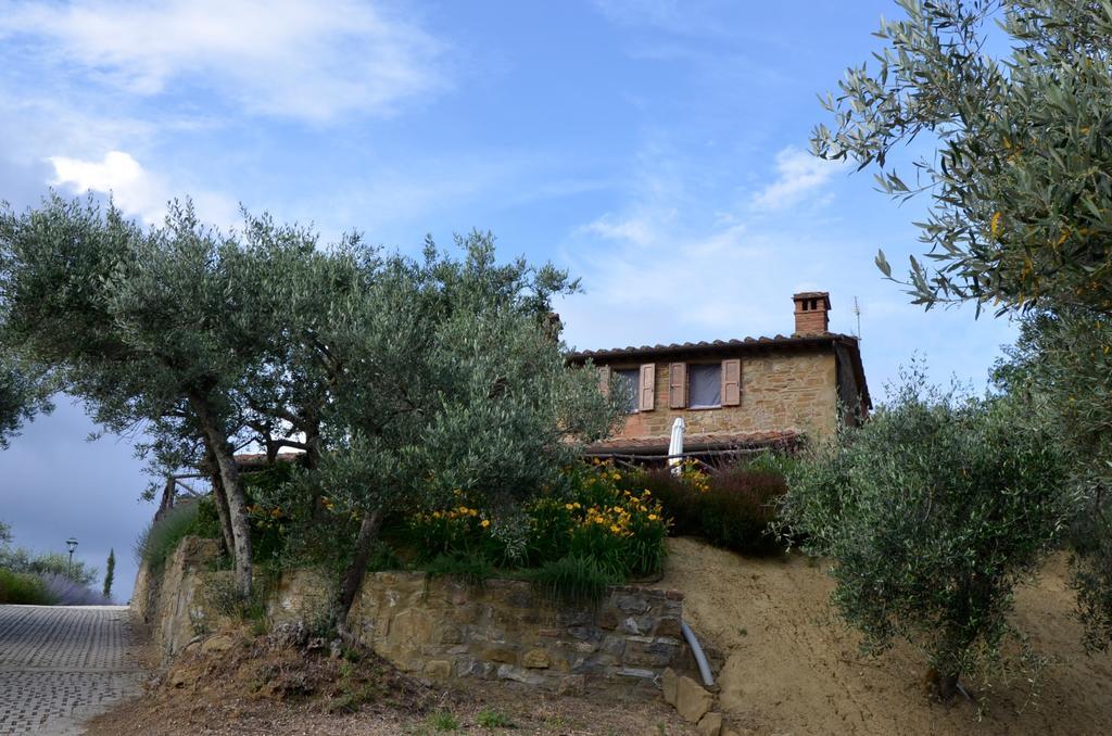 Piccolo Relais Galletto Di Marzo Spa E Relax Solo Per Due Paciano Exteriör bild