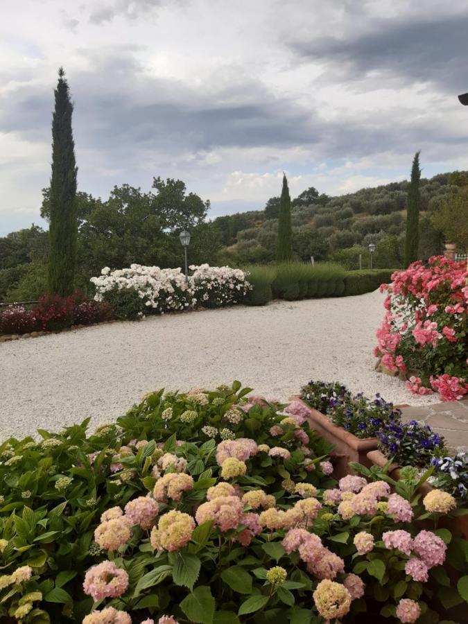 Piccolo Relais Galletto Di Marzo Spa E Relax Solo Per Due Paciano Exteriör bild