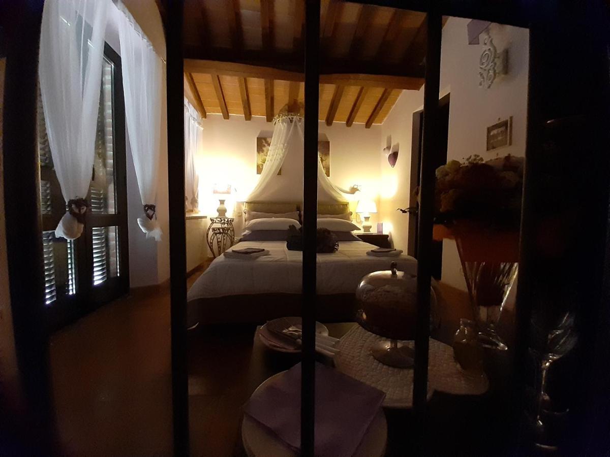 Piccolo Relais Galletto Di Marzo Spa E Relax Solo Per Due Paciano Exteriör bild